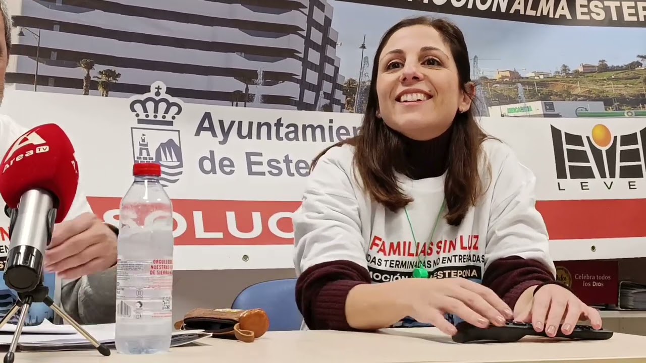 Rueda de Prensa de las 72 Familias afectadas por la falta de suministro eléctrico en Estepona