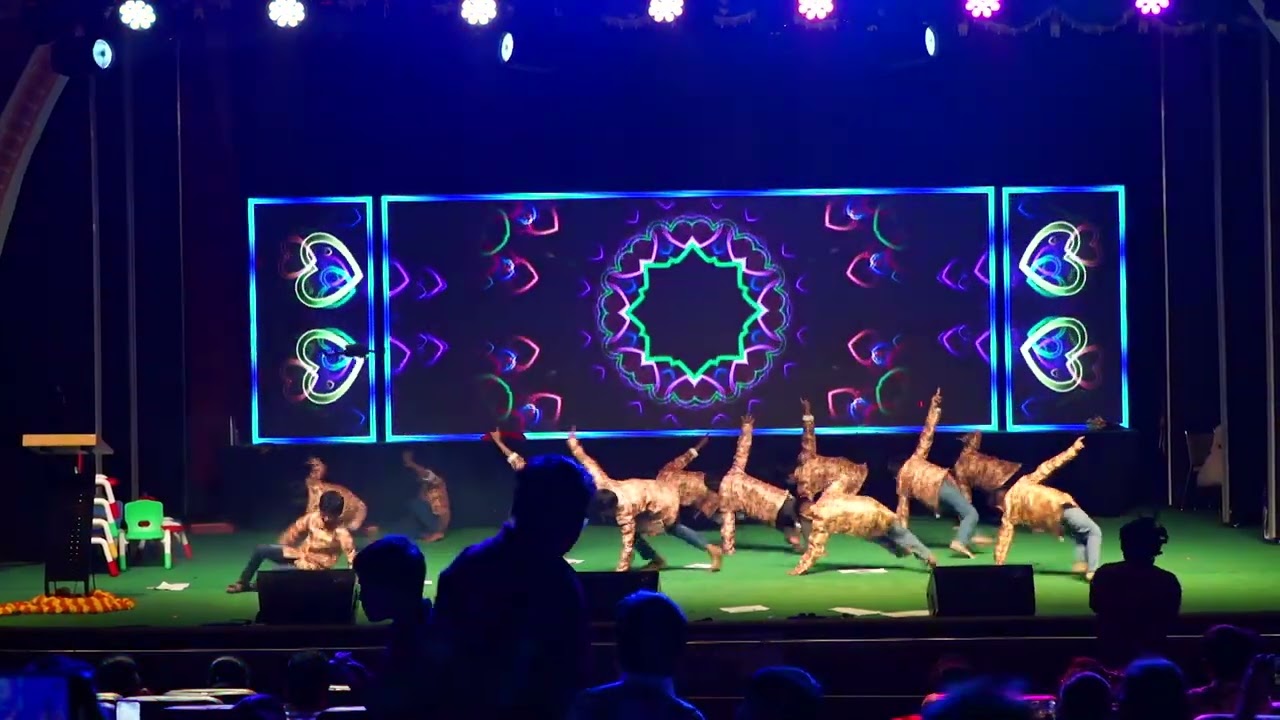 Dream, Dare, Deliver: A Motivational Masterpiece at Sri Vasishta Ameerpet! 🚀✨