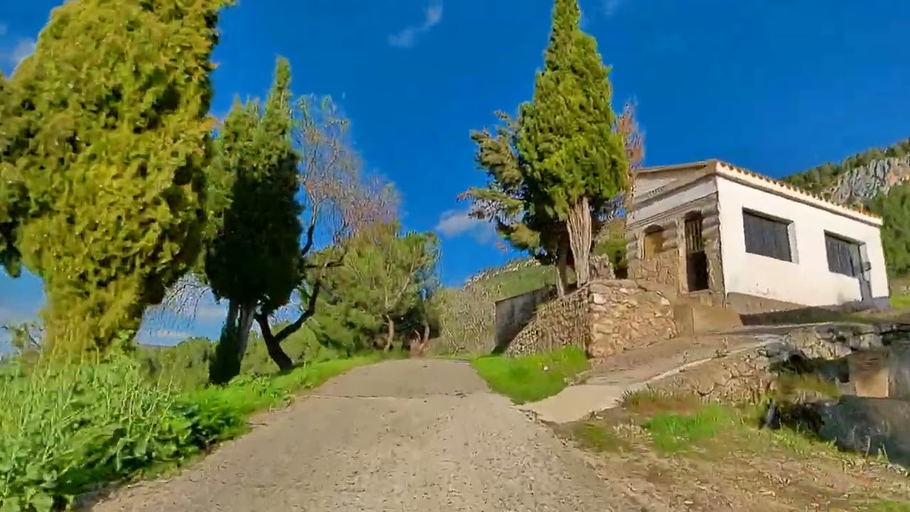 Primavera paraíso valle del Segura. La Graya. Yeste. Albacete
