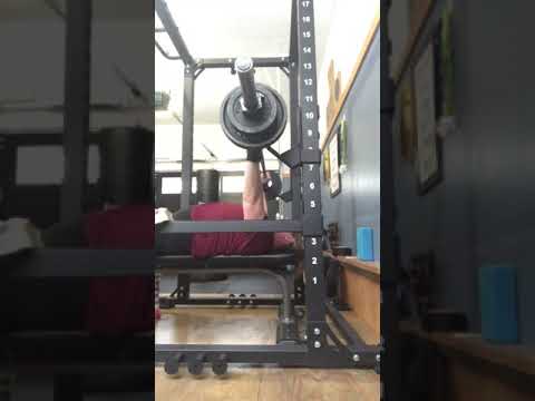 Video Bench 135 x 3 reps - youtube