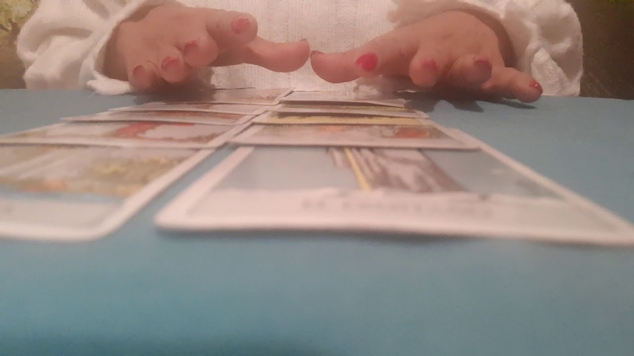 Tienes Sentimientos Se esta Enamorando?💔 Tarot Interactivo del Amor ...