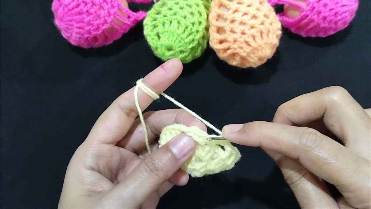CROCHET SUPER EASY EGG COSY WITH SUBTITLE DIAGRAM (SARUNG TELUR LEGEND PALING MUDAH)