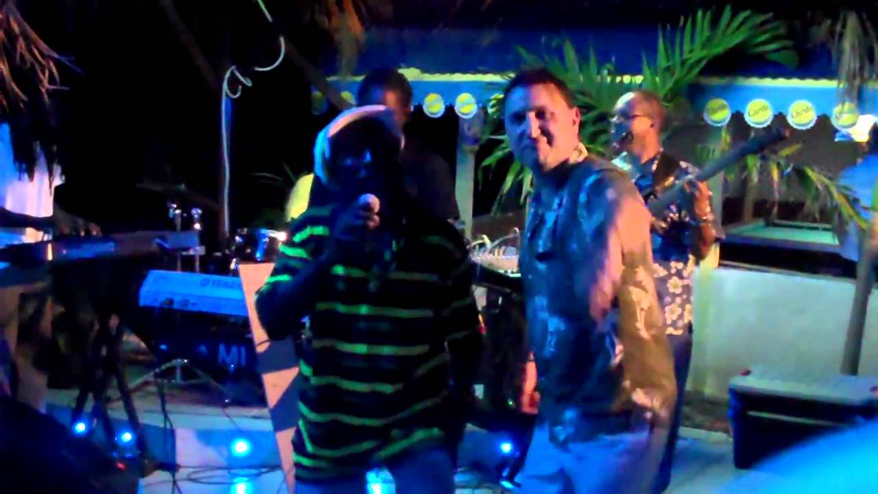 DREAD'I AND ME LIVE AT BLUE MARTINI !!!! (GRAND CASE, ST. MARTIN