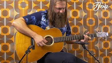 Rozawood Custom Baritone Flame Maple Bearclaw Spruce played by Leif de Leeuw | Demo @ TFOA