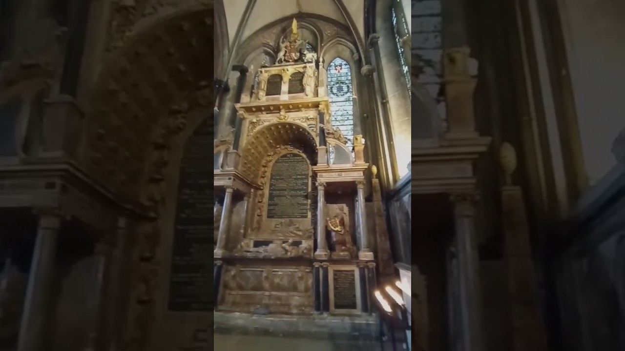 Hertford Monument. the Tomb of Edward Seymour -Salisbury cathedral 