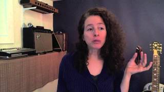 Video thumbnail of "Harmonica Lesson from Annie Raines: Easy Solo in G"