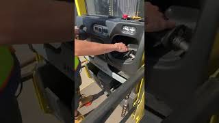 How to operate a Order picker