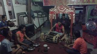 TERBAIK LARASWANGI BLJR KENDANG BARENG'