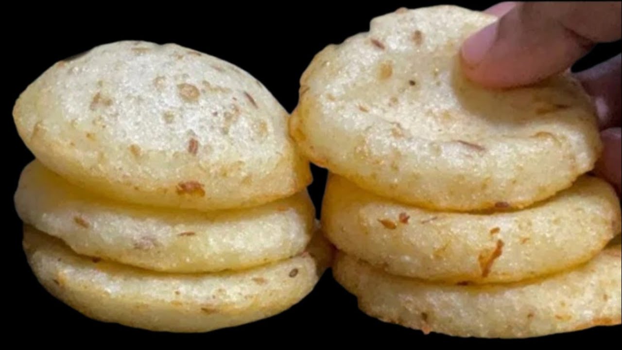 కేవలం కప్పు సుజీ రవ్వతో సాయంత్రం వేడివేడిగా ఈ టేస్టీ స్నాక్ చేసి చూడండి తినే కొద్ది తినాలనిపిస్తుంది