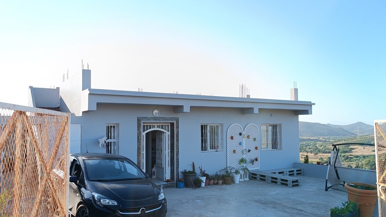 دار محفضة رائعة جدا 🏡 مساحة 1200متر منطقة ملوسة 💥 قريبة الطريق الرئيسية 💯 ومفججة 0703640826طنجة🎉