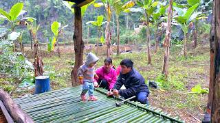 Download Lagu In the cold winter: Small family works together to build a small house for their ducks. MP3