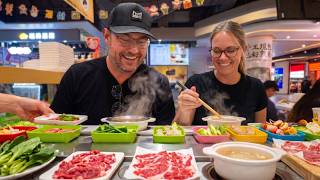 China’s VIRAL Conveyor Belt Hot Pot Is Genius! 🇨🇳