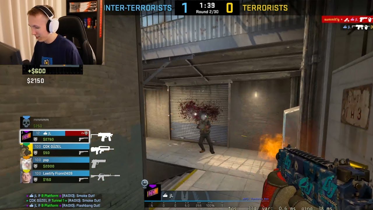 jL shows ropz his 200iq strat