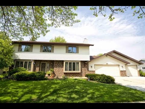1032 Briarwood Ln, Fond du Lac, WI home video tour