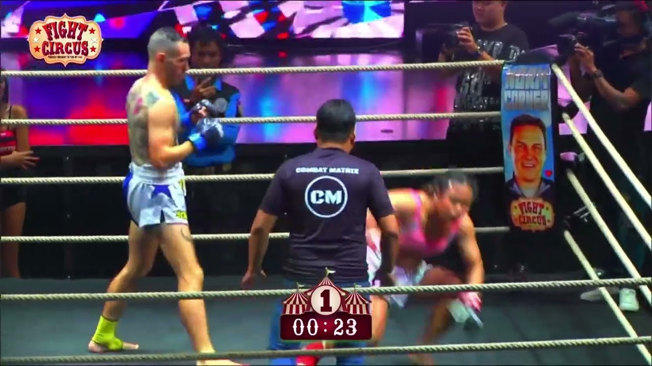 Andrew Capurro (USA) vs Nong Rose (Tha)