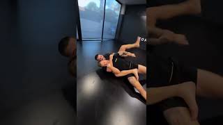 Download Lagu Ilia Topuria showing off his BJJ MP3