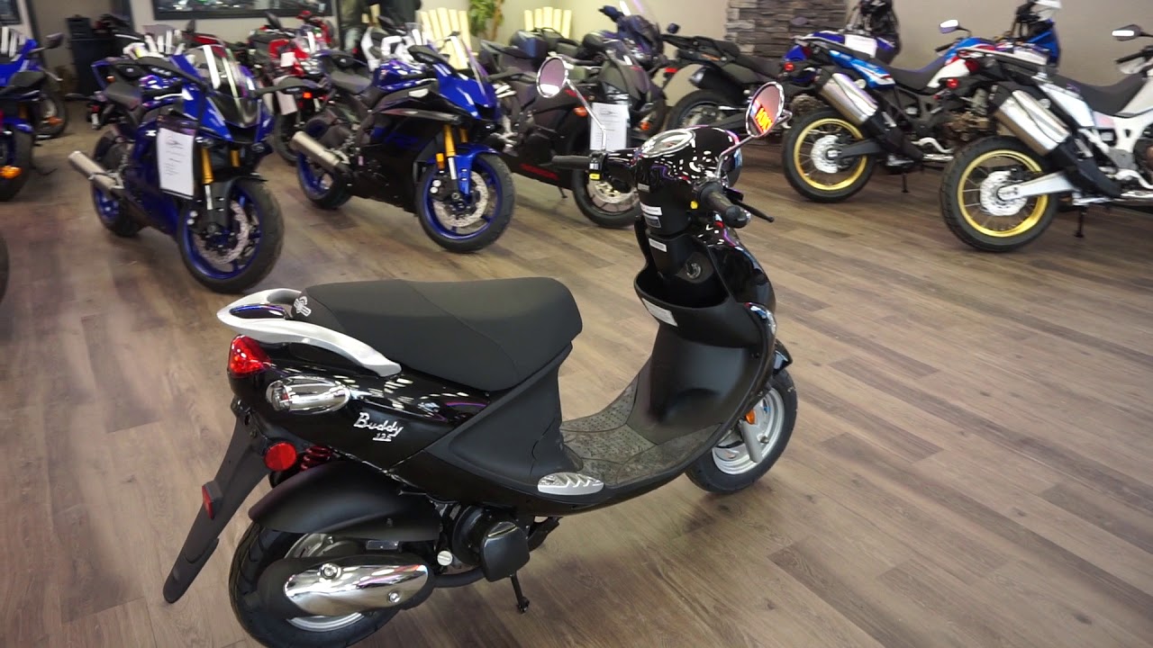 2018 Genuine Scooter Co Buddy 125 Black at Maxeys in Oklahoma City