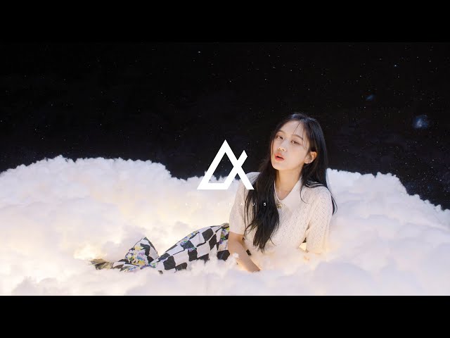 Seori - 긴 밤 (The Long Night) (feat. 기리보이) (OFFICIAL M/V) class=