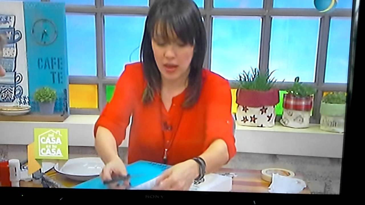 Cuadro de tazas . Agustina Gallo