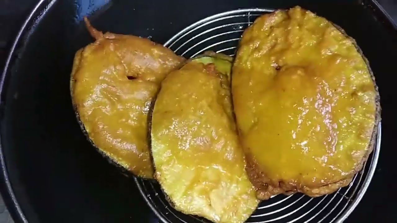 Ramzan Special Baingan Pakoda 🍆Baingan Pakoda Recipe| Baingan Ki Crispy Beguni Fry🍆@Salma.Khan786