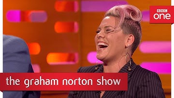 The time Pink thought Robbie Williams was a chef - The Graham Norton Show: 2017 - BBC