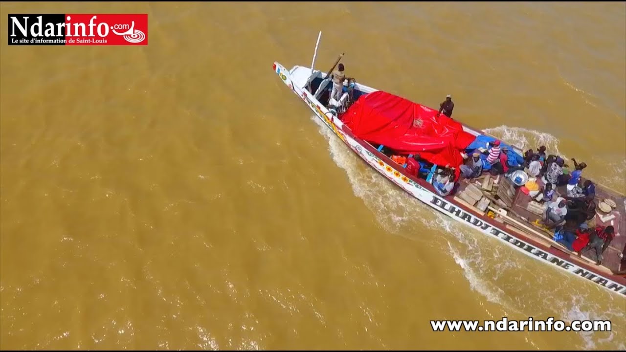 Comment les pêcheurs traversent la brèche de Saint-Louis