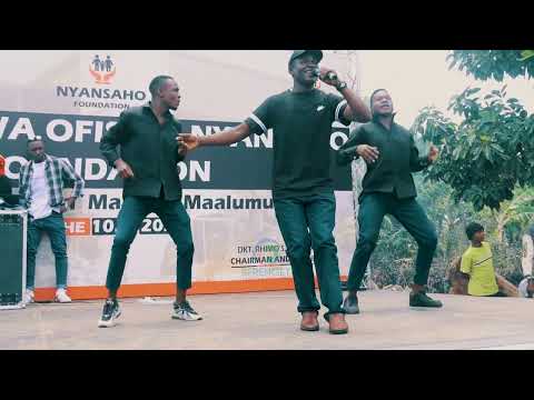 TAZAMA CHASON ALIVYOIPIGA ENOKWI NU MUYA NA KUSEPA NA KIJIJI CHAKE