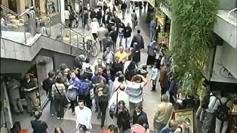 Lane formation in pedestrian counter-flows