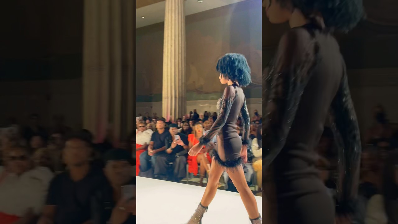 Textured hair m at the emerge fashion show NYFW 2023 