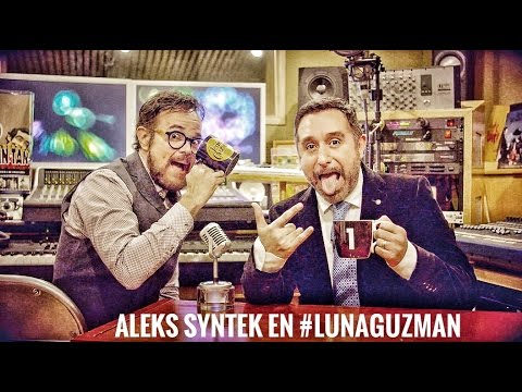 Aleks Syntek 🎹 😎 en #LunaGuzmán 🌙