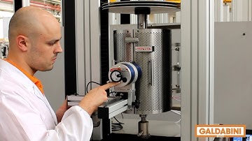 Expert in material testing - Quasar 100 with furnace - tensile test on metal ISO 6892-2