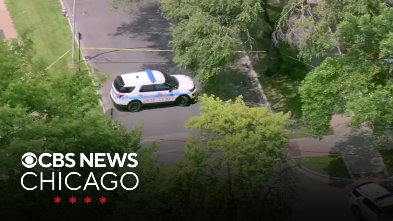 Teen killed, man wounded in shooting on Chicago's Southwest Side - YouTube