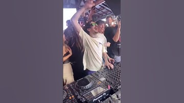 MOCHAKK HAS INFECTIOUS ENERGY