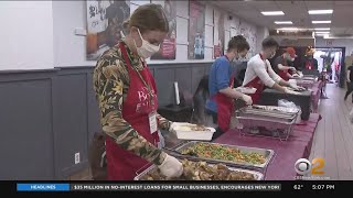Bowery Mission Helps Feed Hundreds During Thanksgiving Meal Giveaway