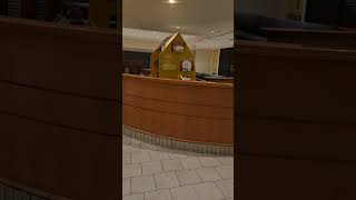 Creepy Dead Mall Walking - Livingston Mall in Livingston NJ