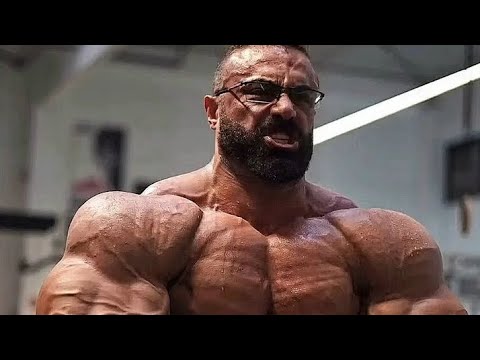 گریه های بهروز برای مادرش