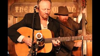 Fireball Mail at The World Famous Station Inn playing “Dreams" by Brad Bulla