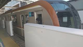 【発車】練馬駅を西武池袋線東京メトロ10000系保谷行きが発車　ミニ６４１