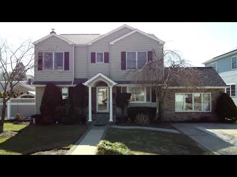 124 N Suffolk Ave, Massapequa, NY home video tour