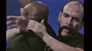 The Triangle Choke Takedown - Self Defense - Fight Fast