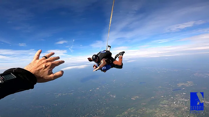 Wayne Atkinson - Skydive Pepperell - www.skyjump.com