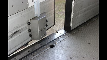 Maple Barndoor FreightLock IQ