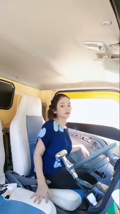 Cewek cantik supir truk💦