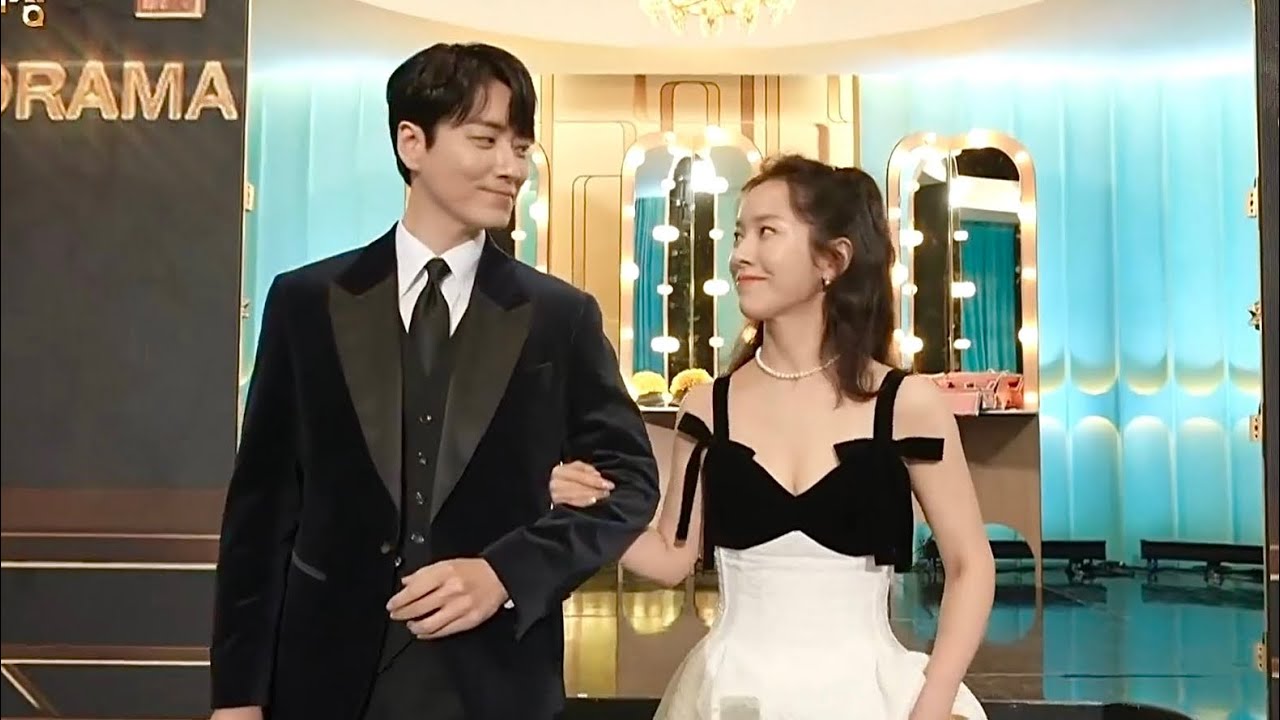 [이준혁, 한지민] 2023 스브스 연기대상 시상 Cut ✨