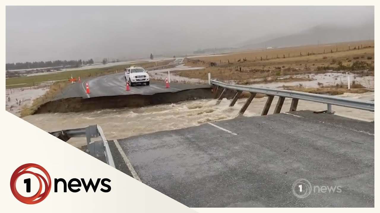 Flooding knocks out bridge, closes roads down south