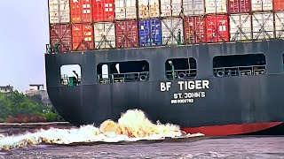 Harmonious Turns of Container Ships #shipspotting