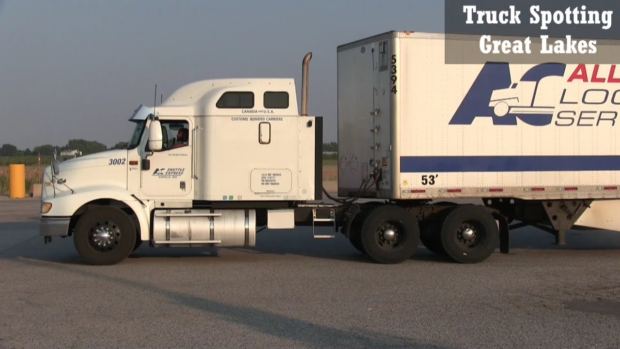 5 International Trucks At Reeces Corners Truck Stop YouTube