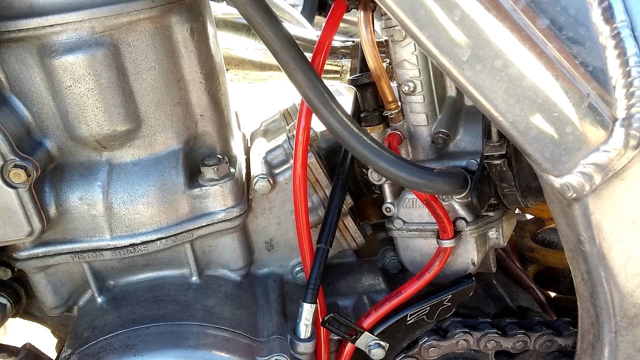 2002 CR250R - YouTube
