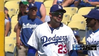 MIL@LAD: Adrian makes a tough over-the-shoulder grab