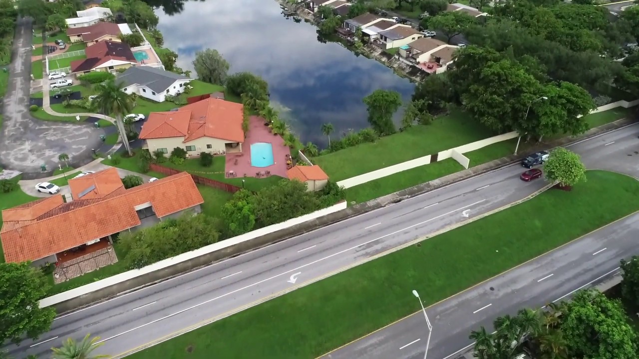 13726 Kendale Lakes Drive Kendall Remodeled Townhouse YouTube